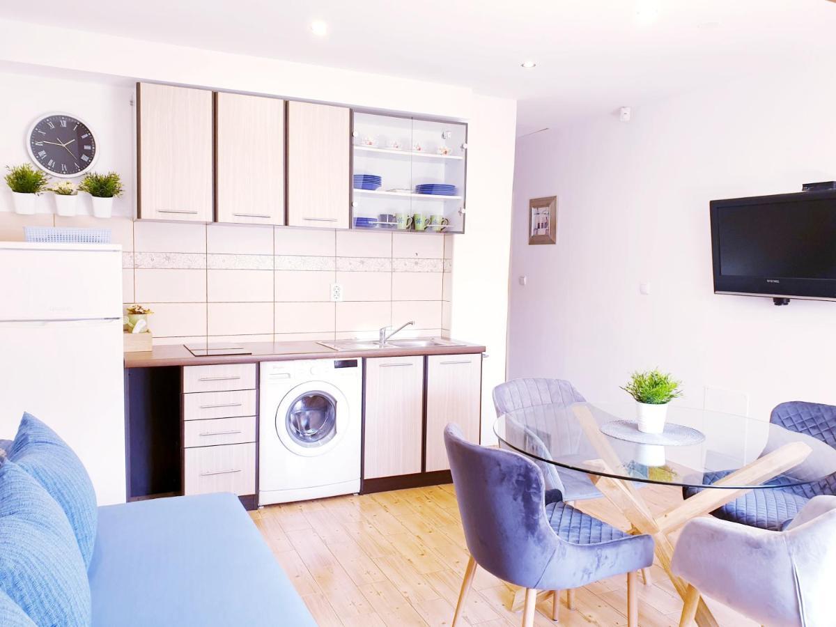 Apartments Sandra In The Historical Center Of The City 苏佩塔尔 外观 照片